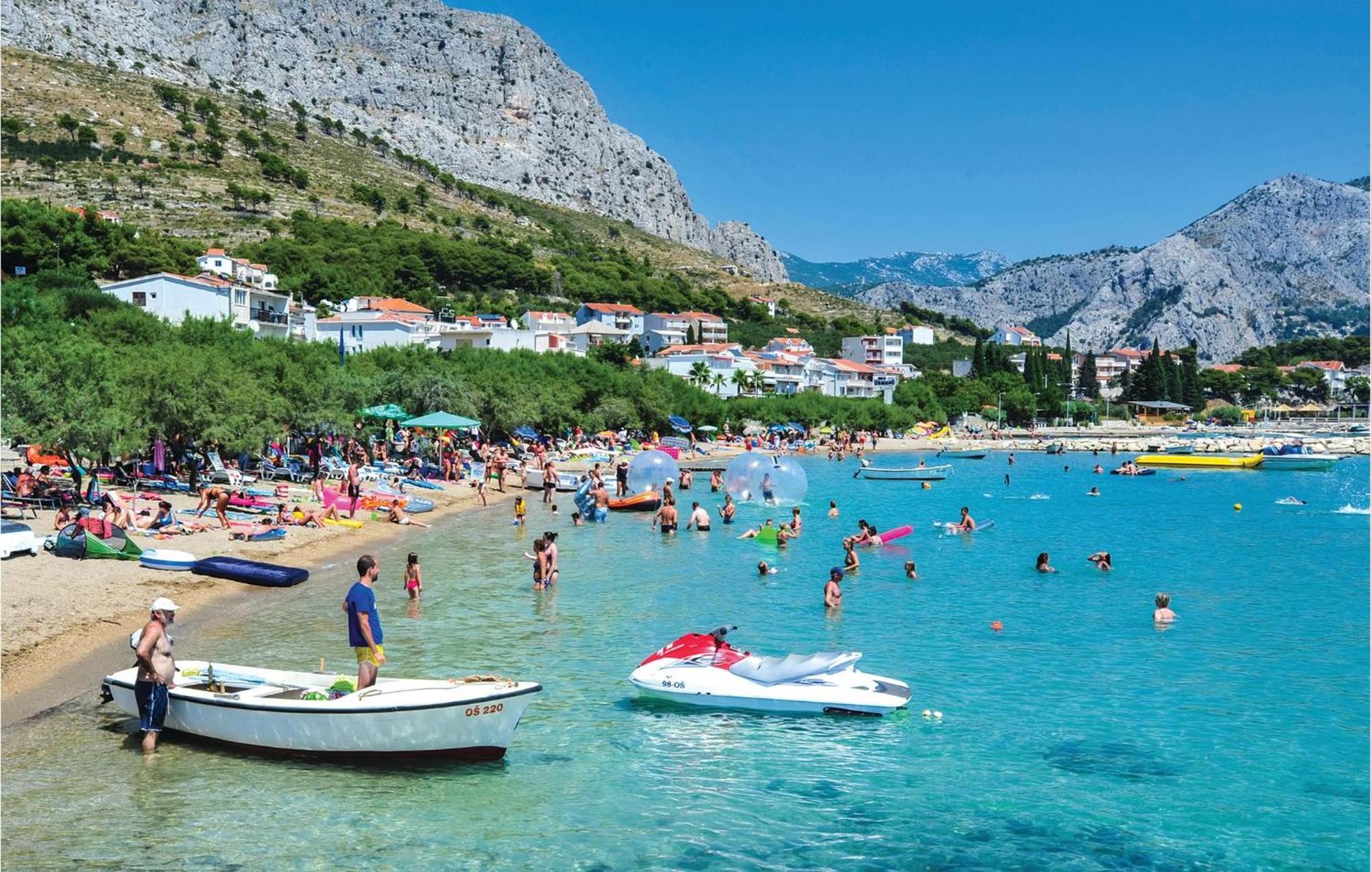 Gorgeous Apartment In Omis With House Sea View Екстер'єр фото