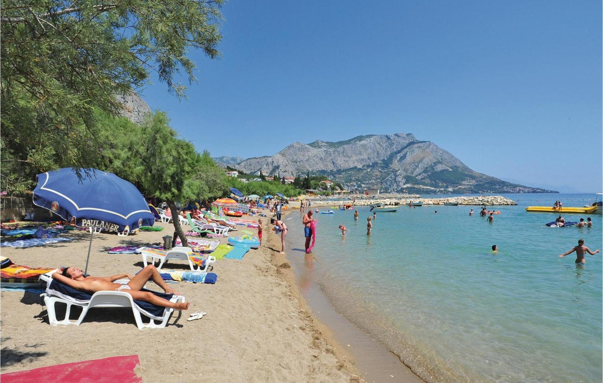 Gorgeous Apartment In Omis With House Sea View Екстер'єр фото
